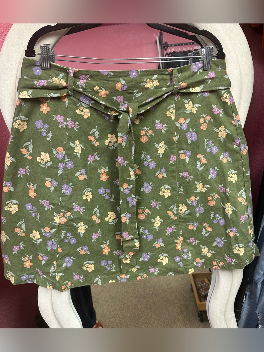 Princess Highway green floral linen blend skirt with belt